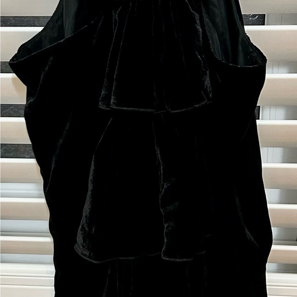 INC Elegant Black Velvet Dress - Picture 1 of 2